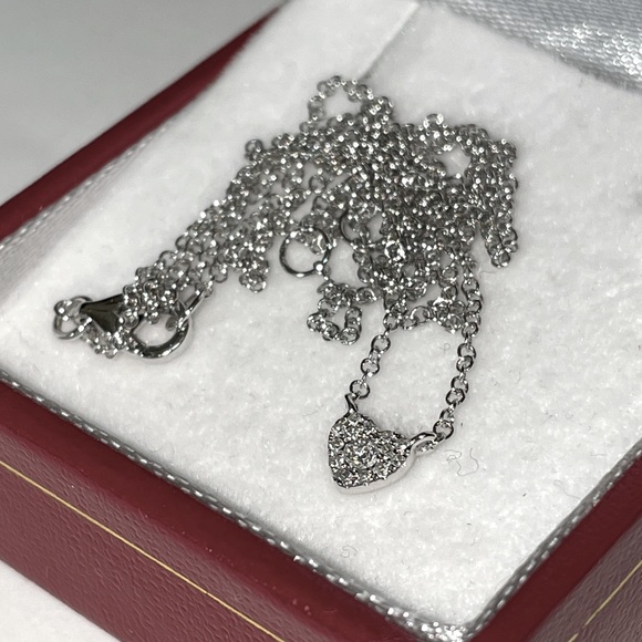 Solid 14K White Gold Tiny Natural Diamond Heart XS Pendant Necklace Minimalist - Picture 8 of 17